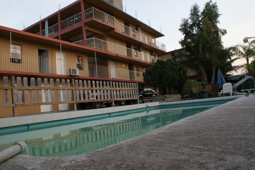 Hotel De Mexico Matamoros  Bagian luar foto