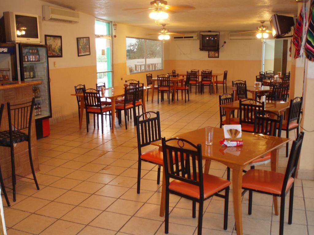 Hotel De Mexico Matamoros  Bagian luar foto